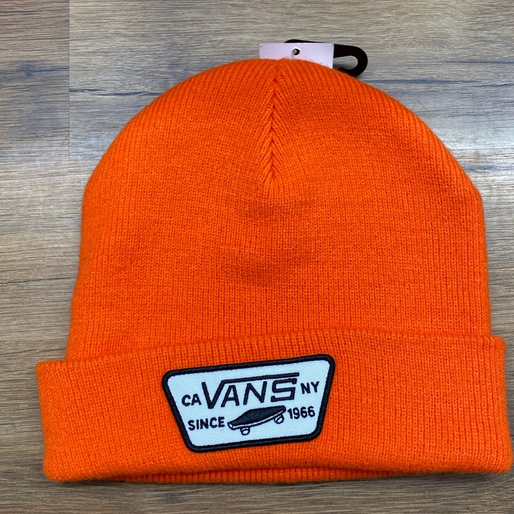 VANS BEANIE BRAND 🔥 NEW W/ TAG